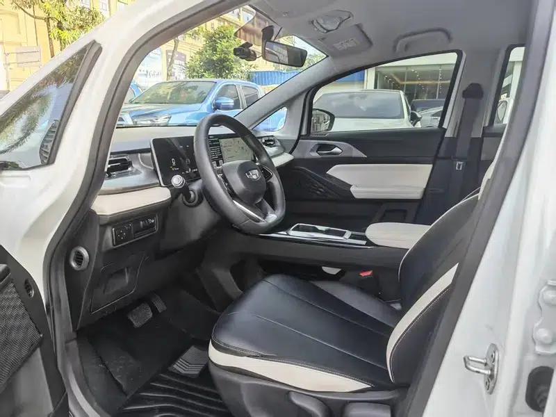 Geely Geometry E Firefly 2024 Model 301KM Starlight — миниатюра 10