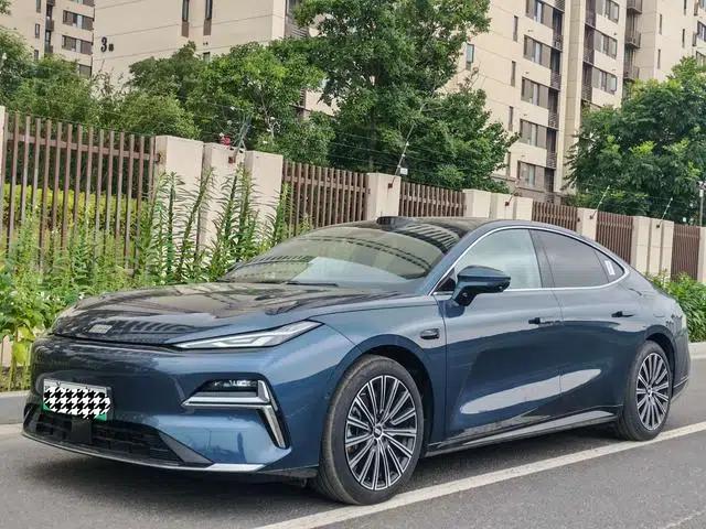 Galaxy Star 8 PHEV 2025 Model 130km EM-P Starship Edition