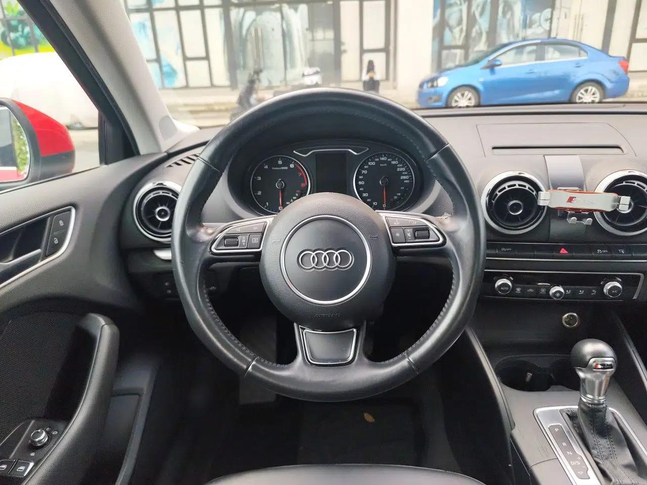 Audi A3 2014 Limousine 40 TFSI S line Comfort Model — миниатюра 10