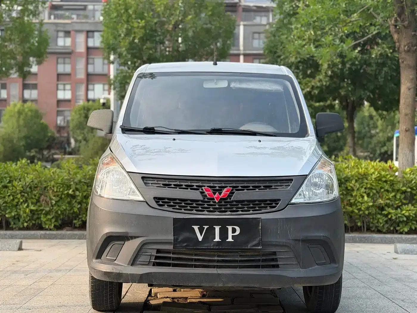 Wuling Sunshine V 2017 1.2L Standard Edition I LMH — миниатюра 2