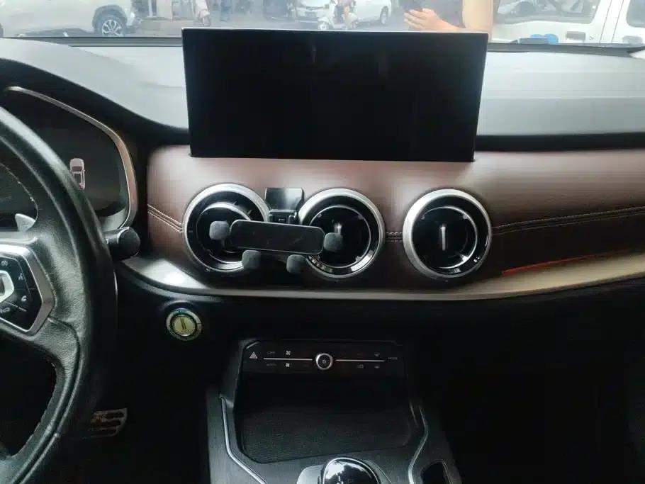 Weipai VV6 2020 2.0T 2WD Smart Protection+ — миниатюра 13