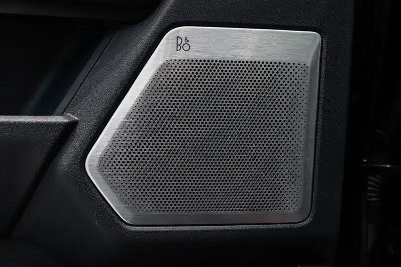 2023 Ford F-150 Raptor EcoBoost 3.5T V6 — миниатюра 10