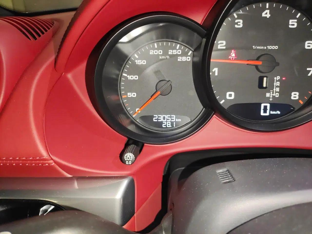 Porsche 718 2020 Boxster 2.0T — миниатюра 12