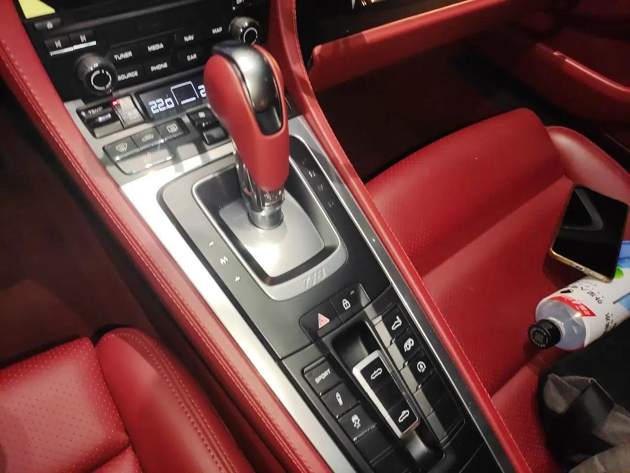 Porsche 718 2020 Boxster 2.0T — миниатюра 14