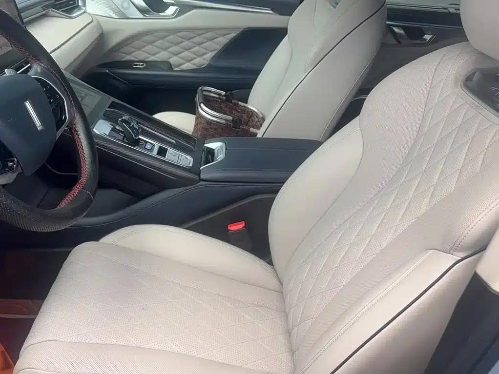 Wey brand Mocha 2021 2.0T 4WD Special Edition — миниатюра 9