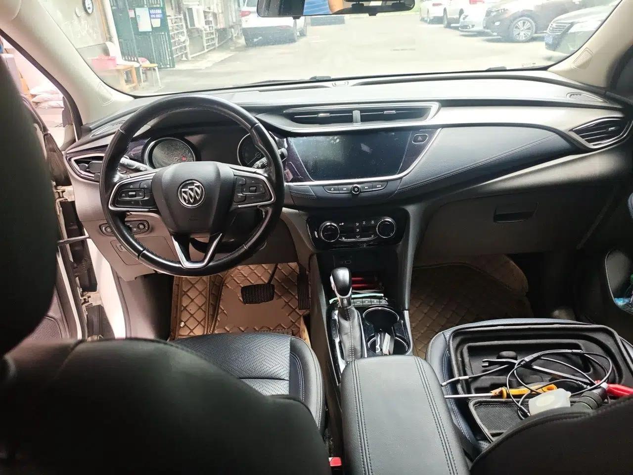 Buick Encore GX 2020 20T CVT Two-Wheel Drive Flagship Version — миниатюра 9