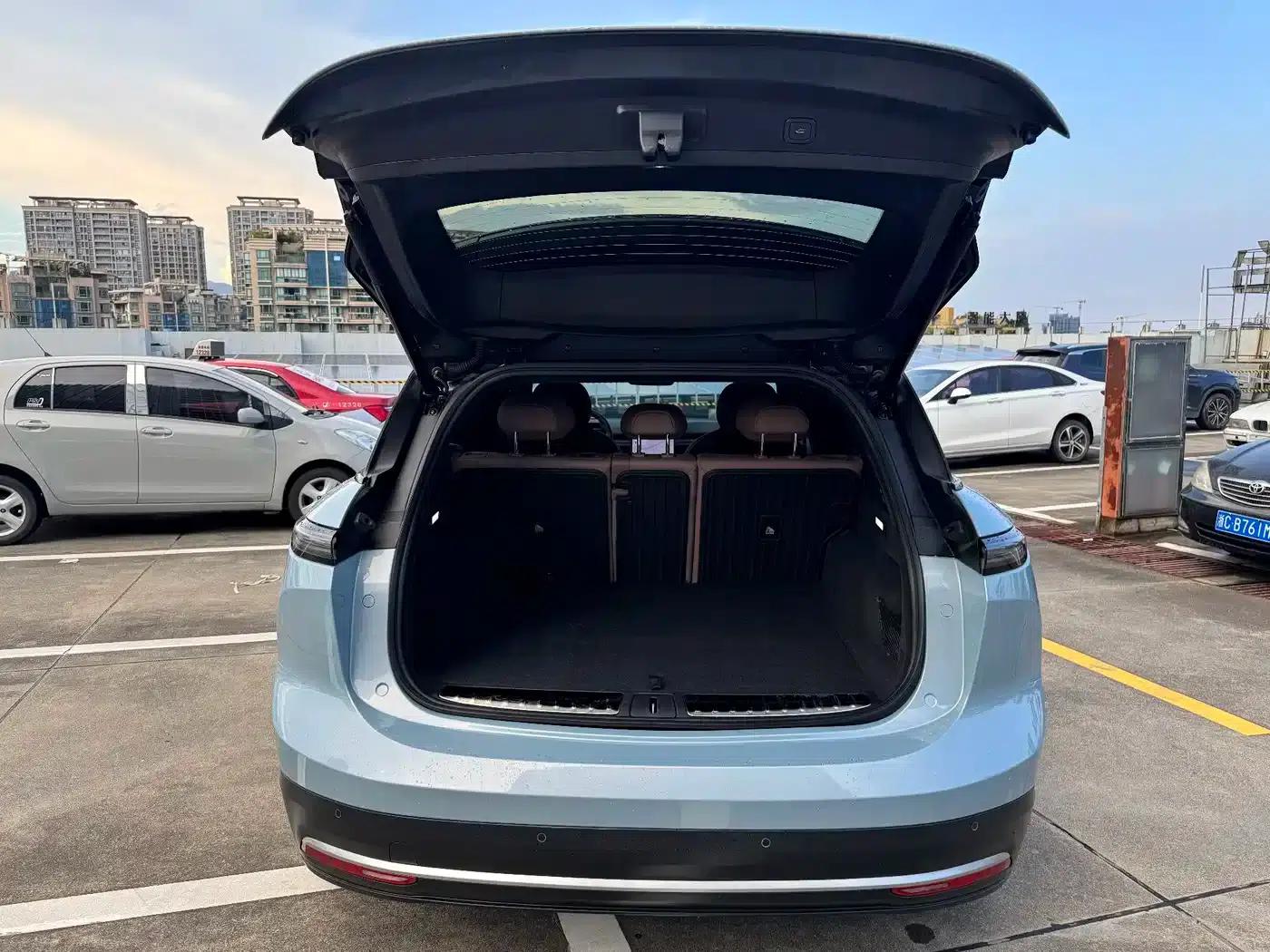 NIO ES6 2024 Model 100kWh — миниатюра 12