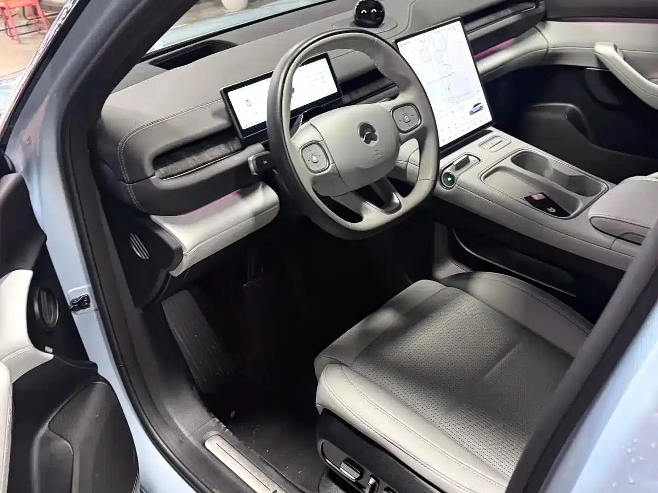 NIO ES6 2024 model 75kWh — миниатюра 4