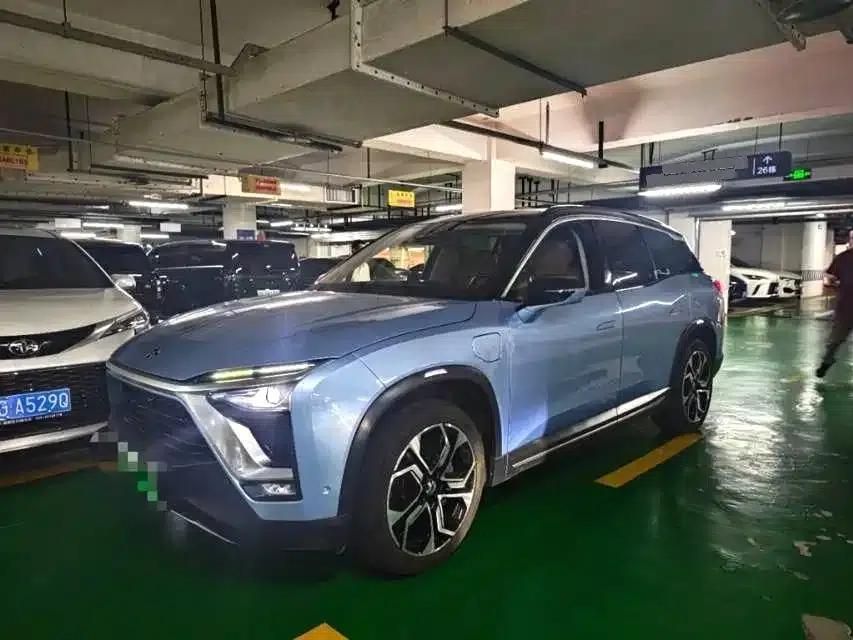 NIO ES8 2018 Founder Edition — миниатюра 1