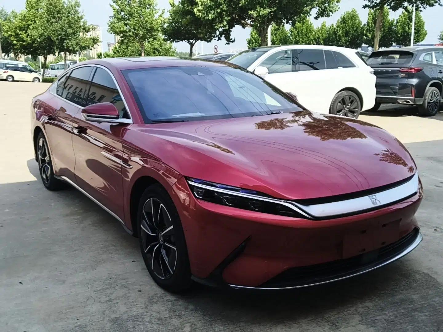 BYD Han 2020 EV Four-Wheel Drive High-Performance Flagship Model — миниатюра 3