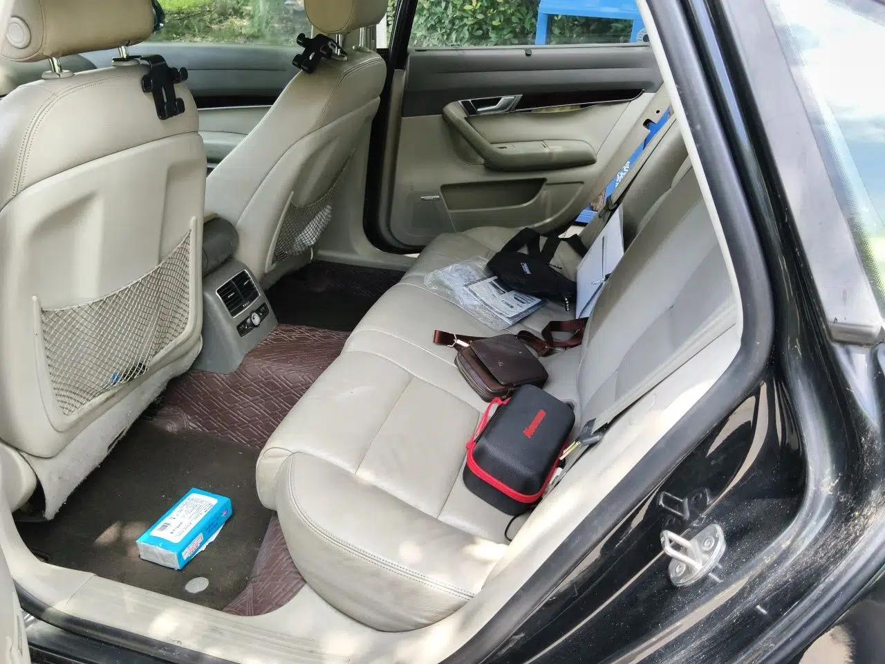 Audi A6L A6L 2.7TDI automatic, 5 seats, with sunroof — миниатюра 17