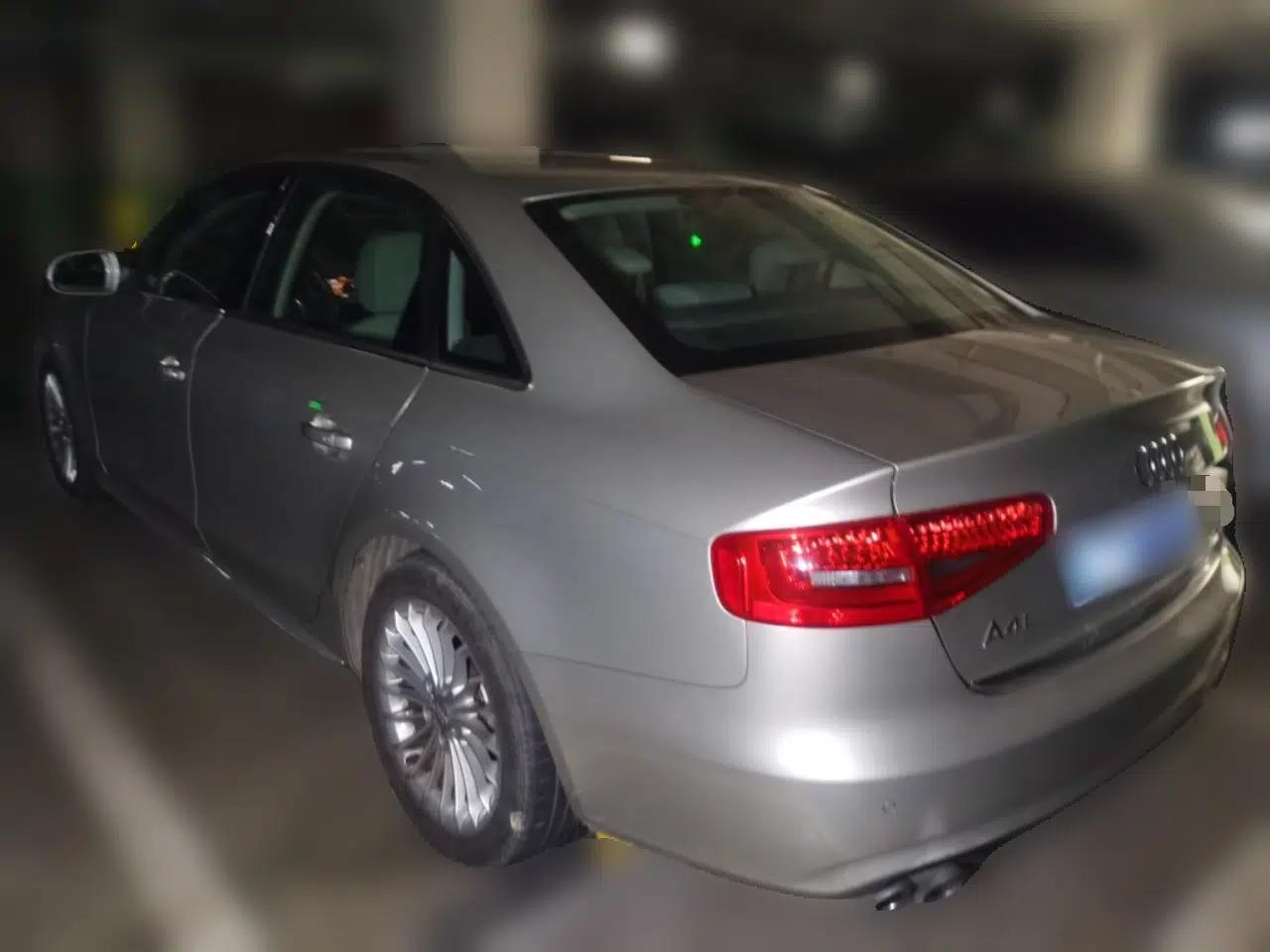 Audi A4L 2015 35 TFSI Automatic Comfort Model — миниатюра 4