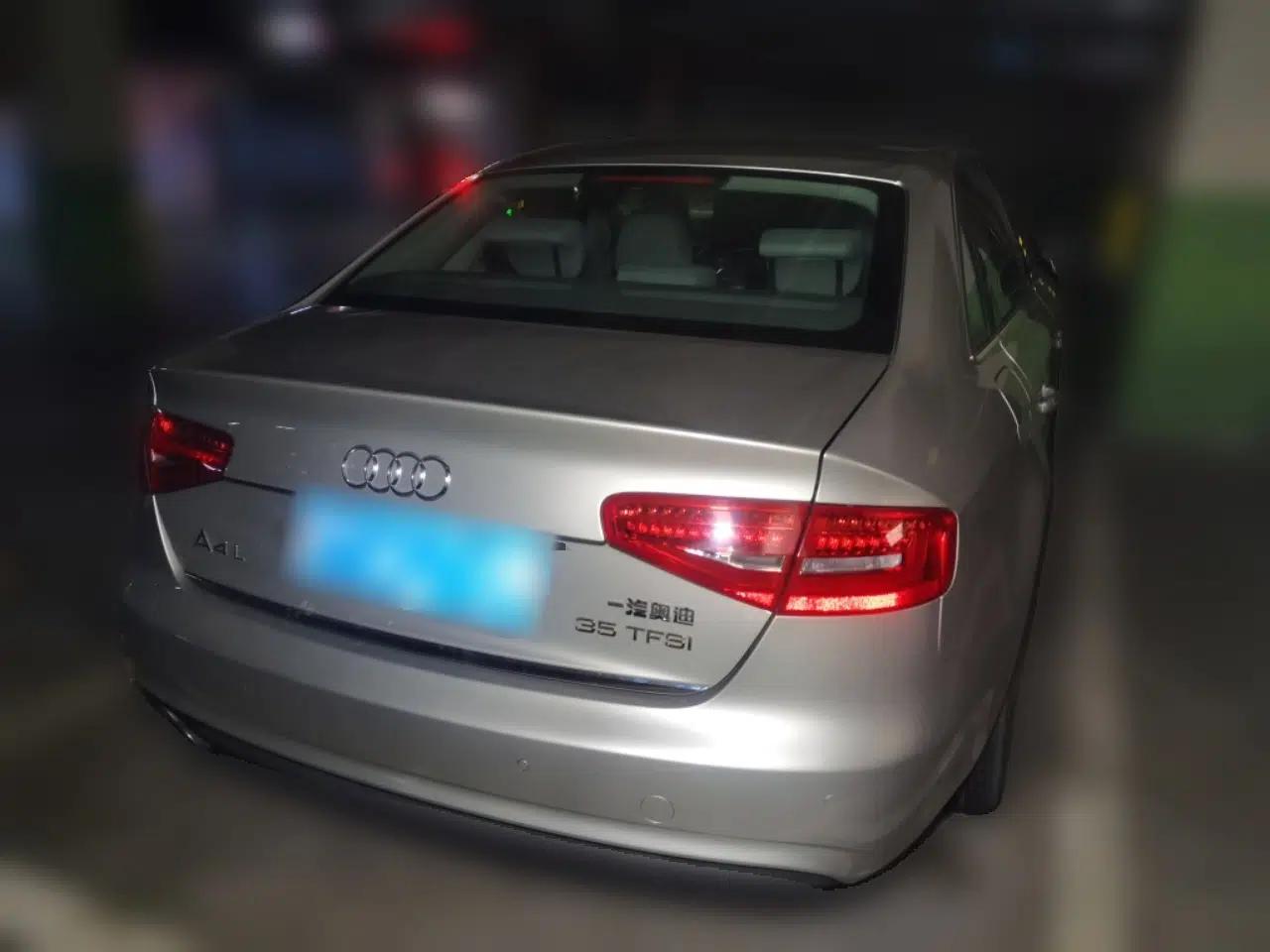 Audi A4L 2015 35 TFSI Automatic Comfort Model — миниатюра 6