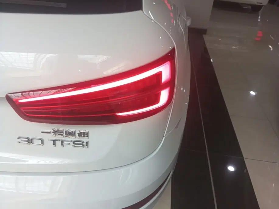 Audi Q3 2016 30 TFSI Fashion Model — миниатюра 14
