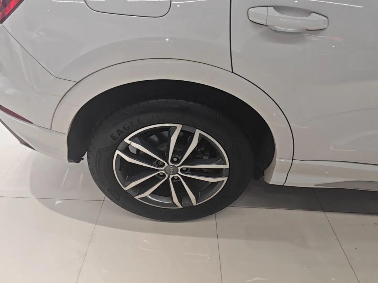 Audi Q3 2021 35 TFSI Progressive Dynamic Edition — миниатюра 11