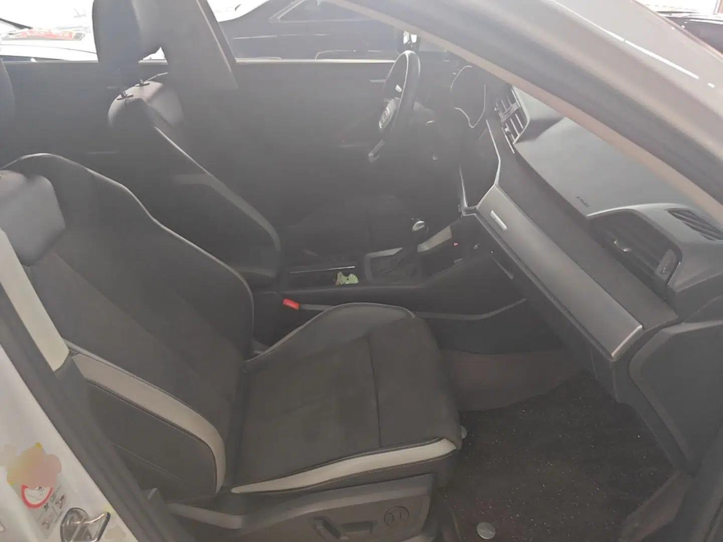 Audi Q3 2021 35 TFSI Progressive Dynamic Edition — миниатюра 19