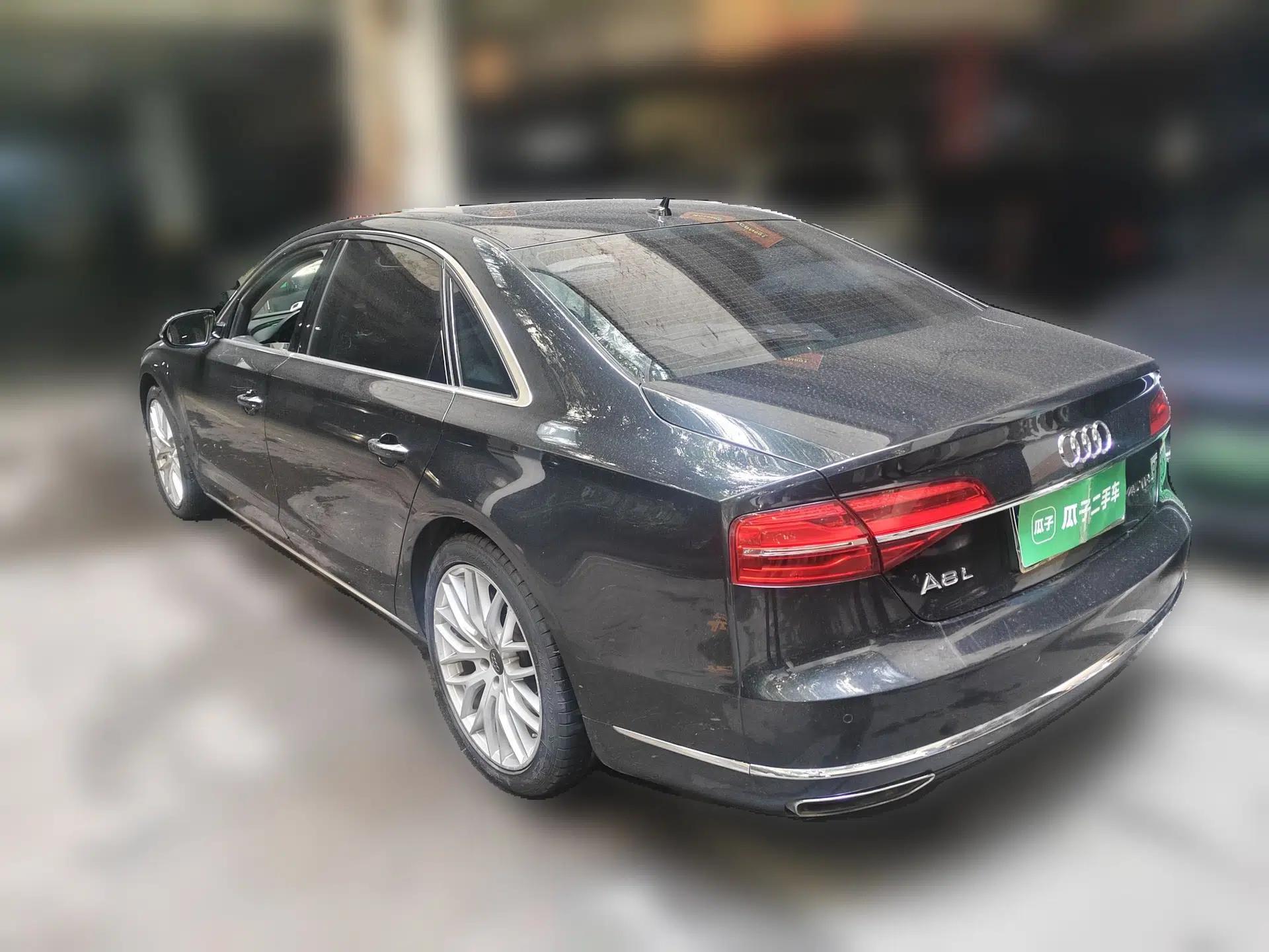 Audi A8 2014 A8L 45 TFSI quattro Comfort model — миниатюра 4