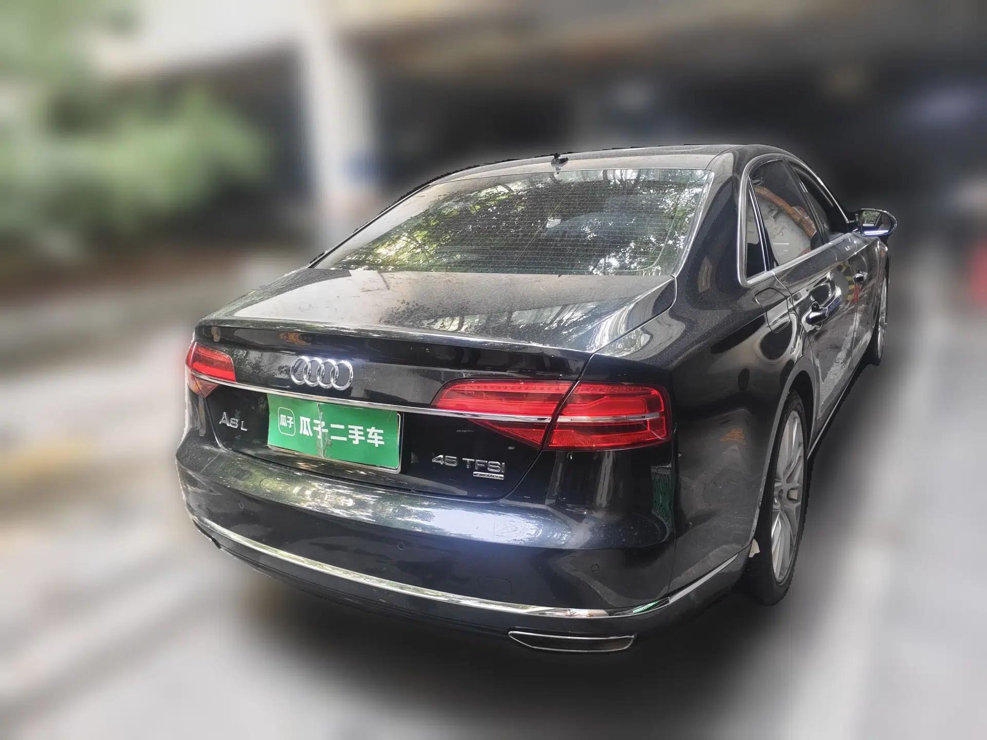 Audi A8 2014 A8L 45 TFSI quattro Comfort model — миниатюра 6