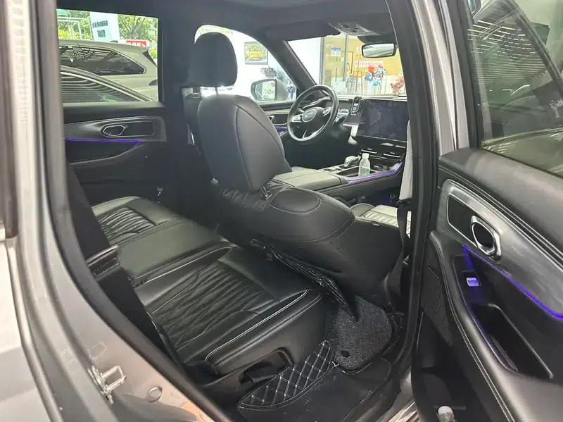 Trumpchi GS8 2022 Navigator Series 2.0TGDI 2WD Luxury Intelligent Connected 7-Seater — миниатюра 14