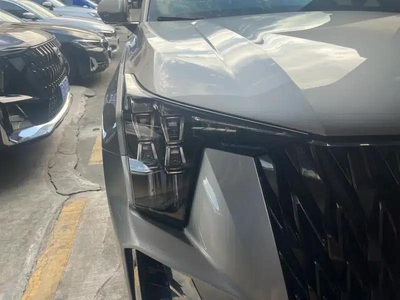 Trumpchi GS8 2022 Dual Engine Series 2.0TM Hybrid 2WD Premium Edition 7-Seater — миниатюра 8