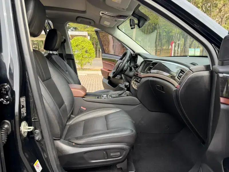 Trumpchi GS8 2017 320T 4WD Luxury Intelligent Connected Edition 7-Seater — миниатюра 8