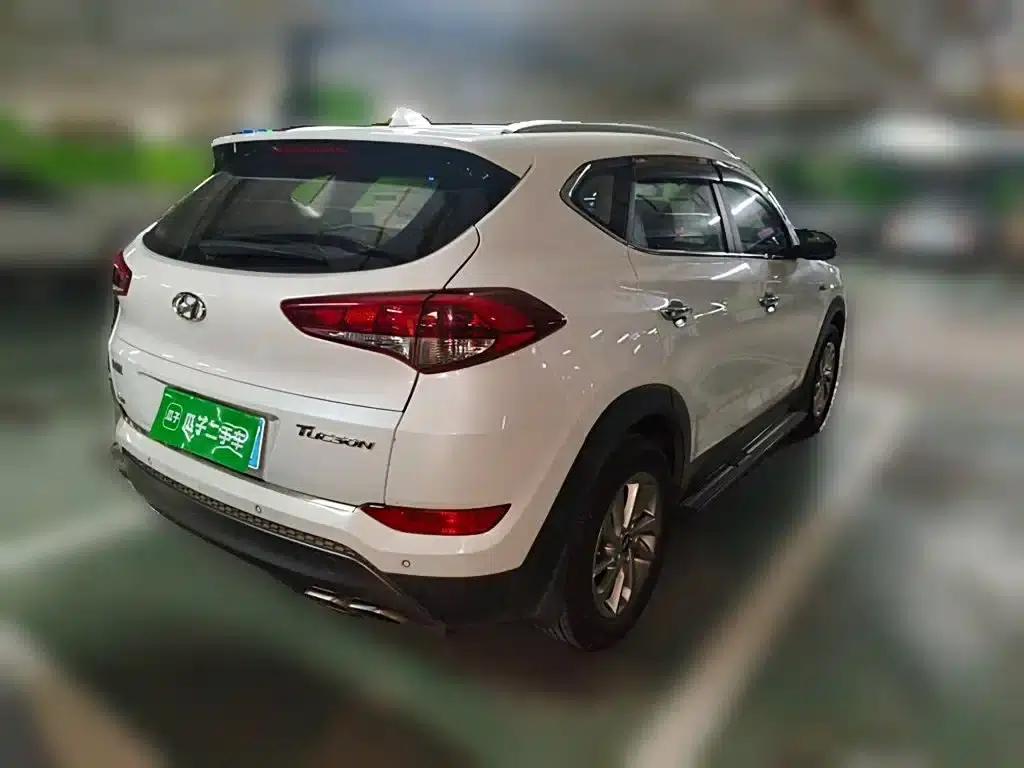 Tucson 2015 1.6T Dual-Clutch Two-Wheel Drive Intelligent Model — миниатюра 5