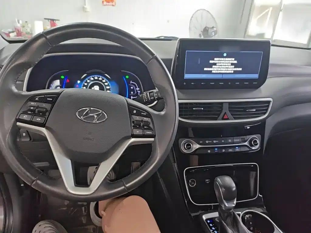 Tucson 2019 280TGDi Dual-Clutch Two-Wheel Drive Fashion Edition (China VI Emission Standard) — миниатюра 10