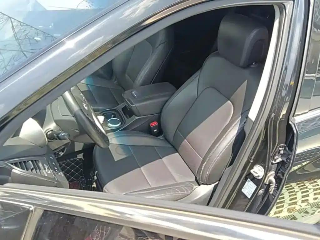 Santa Fe 2015 2.0T Automatic 4WD Intelligent 5-Seater — миниатюра 15