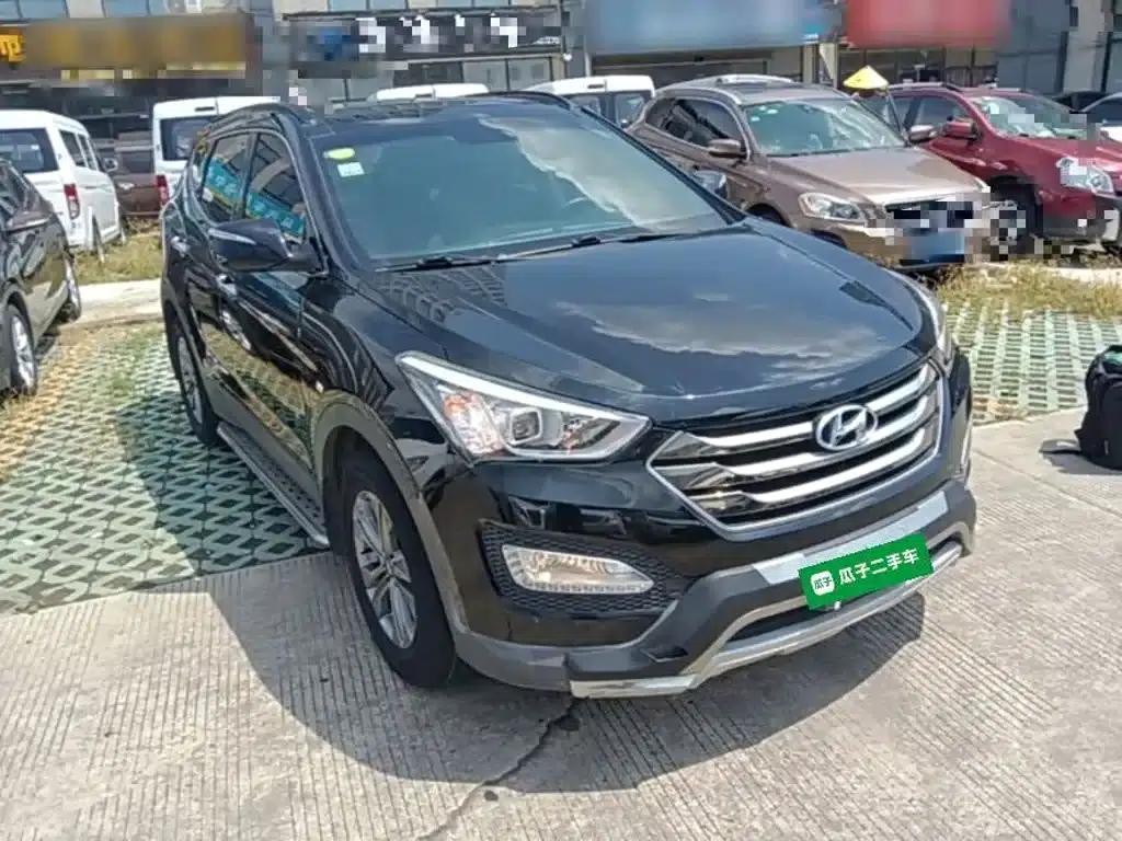 Santa Fe 2015 2.0T Automatic 4WD Intelligent 5-Seater — миниатюра 4