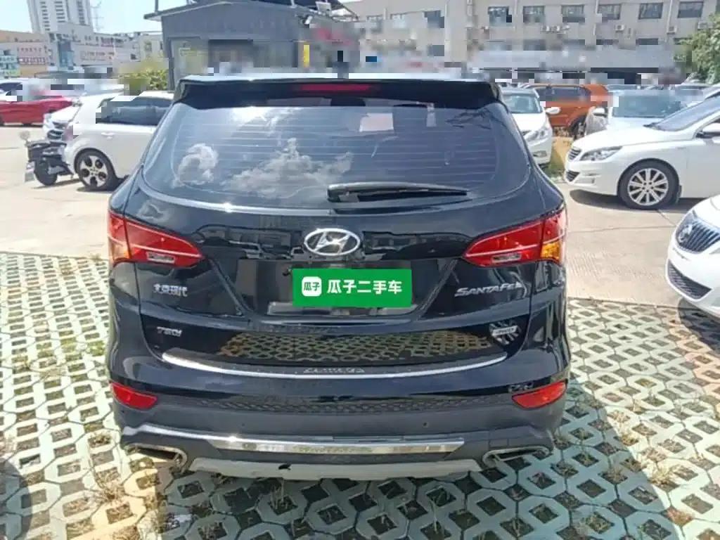 Santa Fe 2015 2.0T Automatic 4WD Intelligent 5-Seater — миниатюра 6