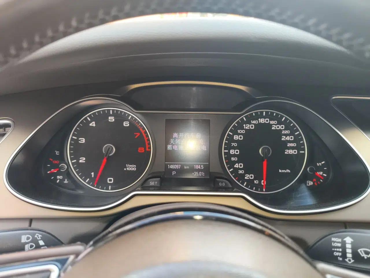 Audi A4 2013 40 TFSI allroad quattro Comfort model — миниатюра 11