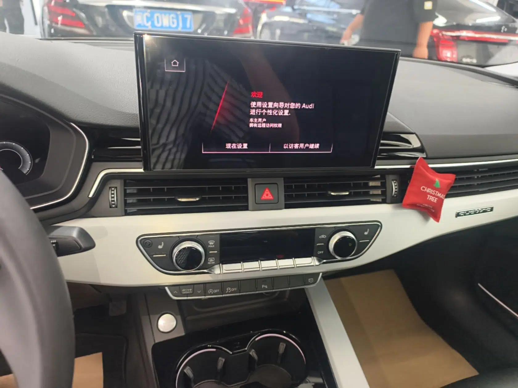 Audi A5 2024 Sportback 40 TFSI quattro Luxury Dynamic Model — миниатюра 15