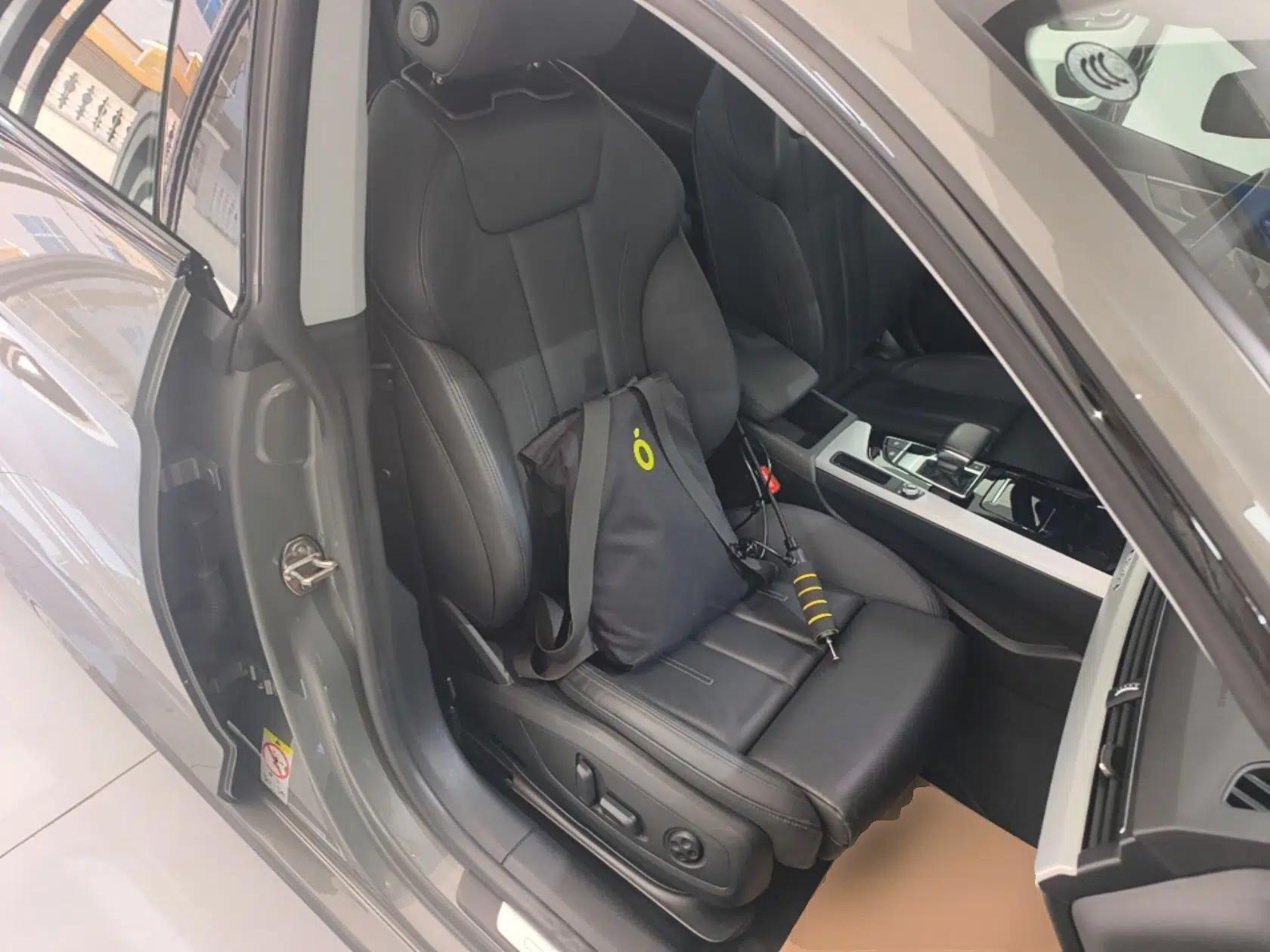 Audi A5 2024 Sportback 40 TFSI quattro Luxury Dynamic Model — миниатюра 19