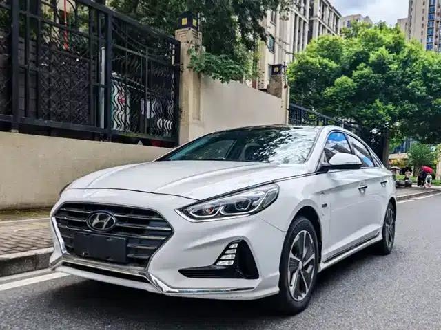 Sonata Plug-in Hybrid 2018 2.0 PHS Smart Edition (China V Emission Standard)