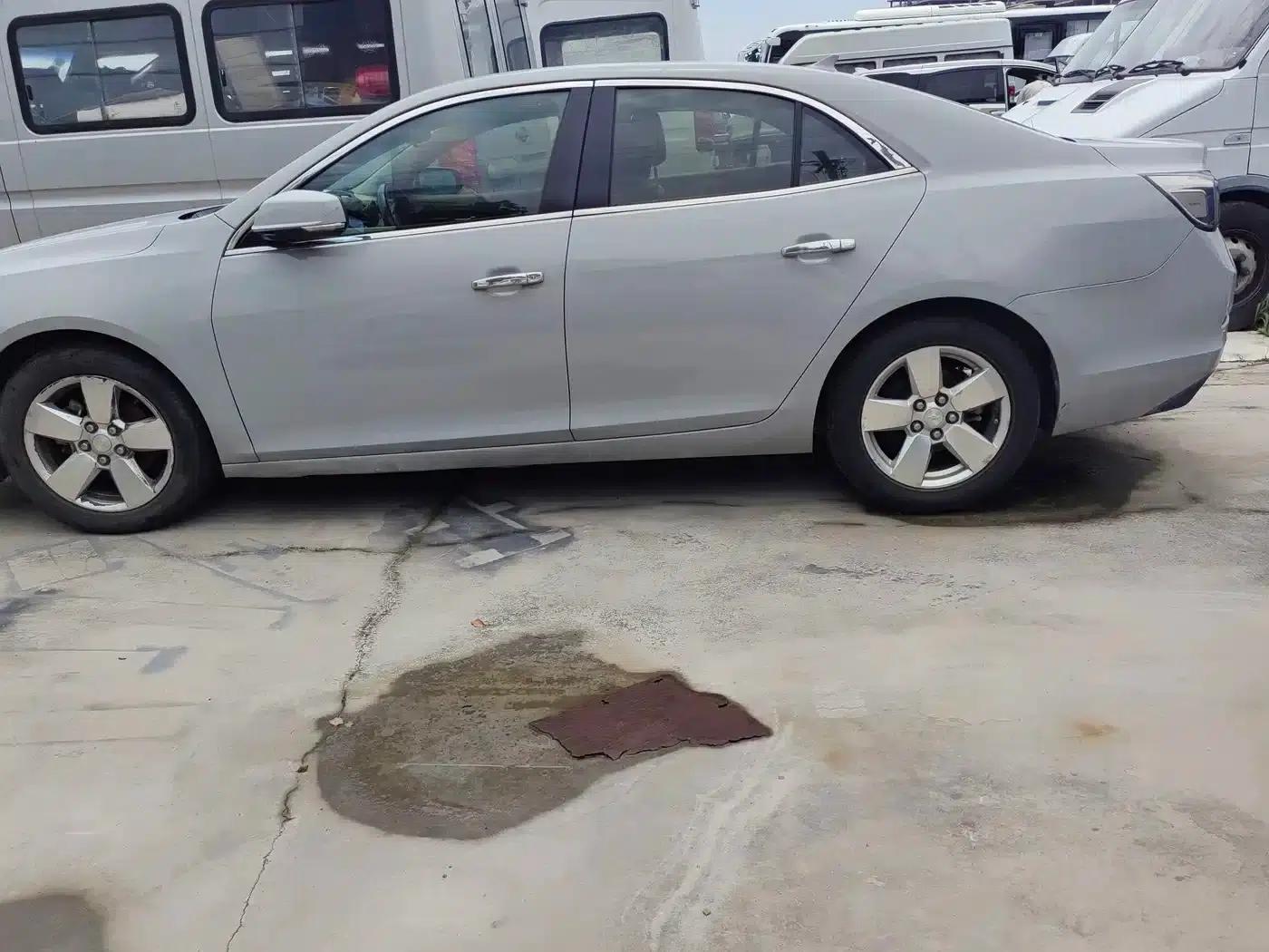 Chevrolet Malibu 2012 2.0L Automatic Comfort Edition — миниатюра 4