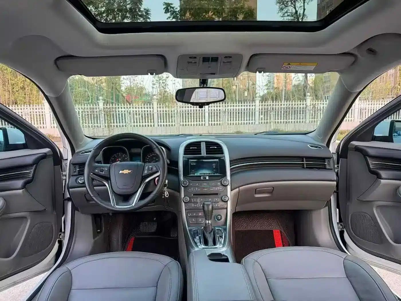 2013 Chevrolet Malibu 2.0L Automatic Comfort Edition — миниатюра 2