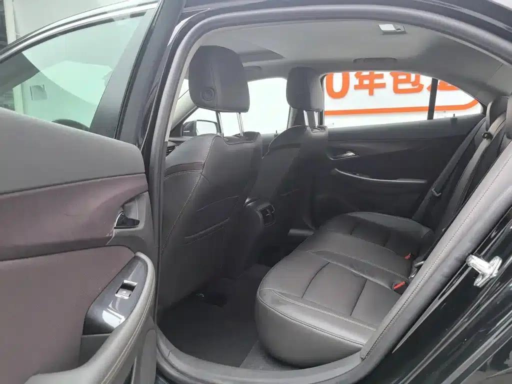2018 Chevrolet Malibu 530T Automatic Luxury Edition — миниатюра 15