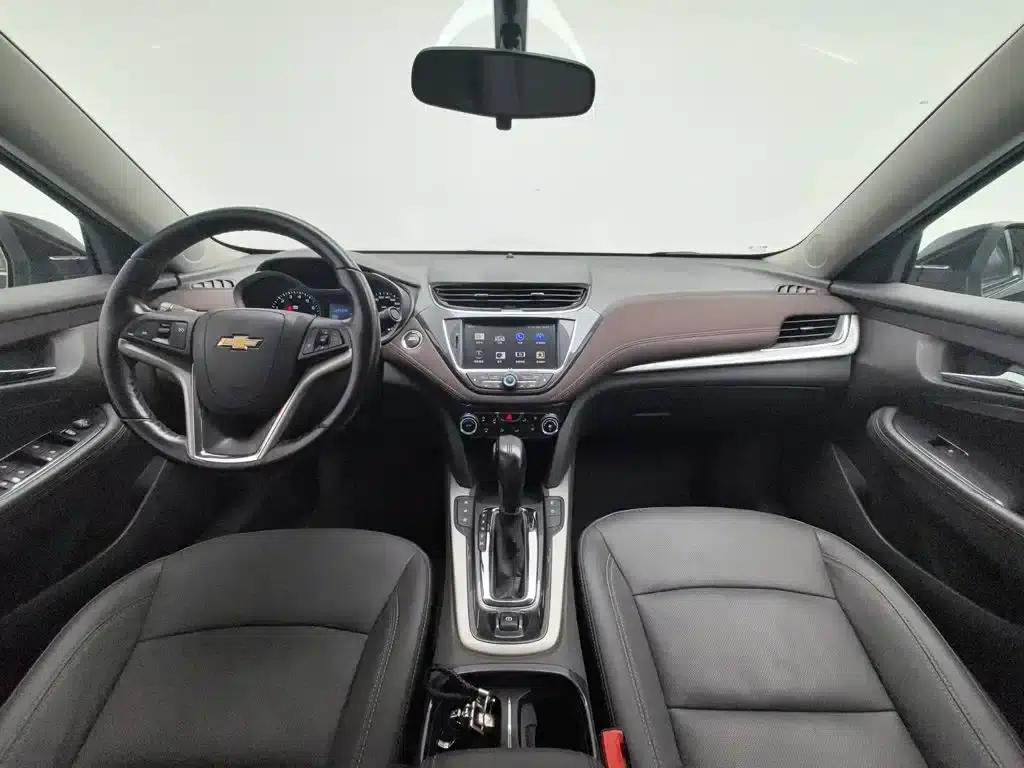 2018 Chevrolet Malibu 530T Automatic Luxury Edition — миниатюра 5