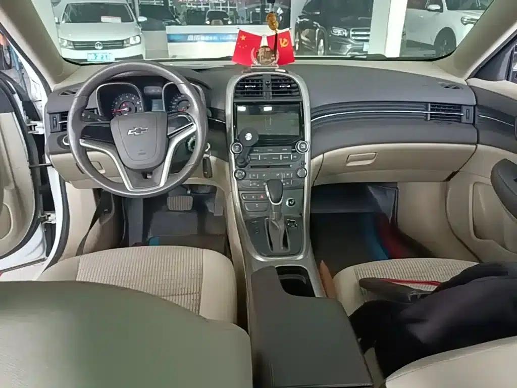 2014 Chevrolet Malibu 2.0L Automatic Comfort Edition — миниатюра 10
