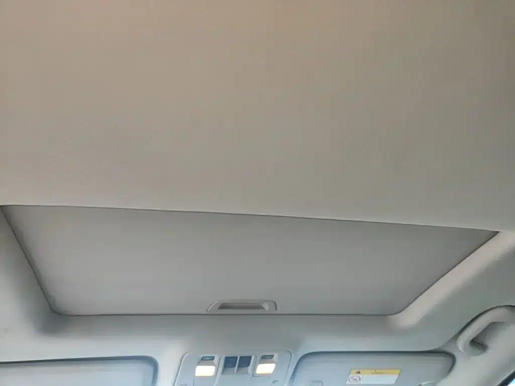 2018 Chevrolet Malibu 530T Automatic Luxury Edition — миниатюра 18