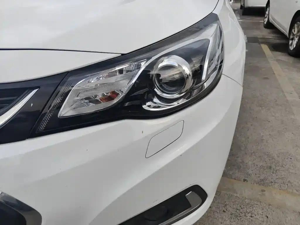 2018 Chevrolet Malibu 530T Automatic Luxury Edition — миниатюра 24
