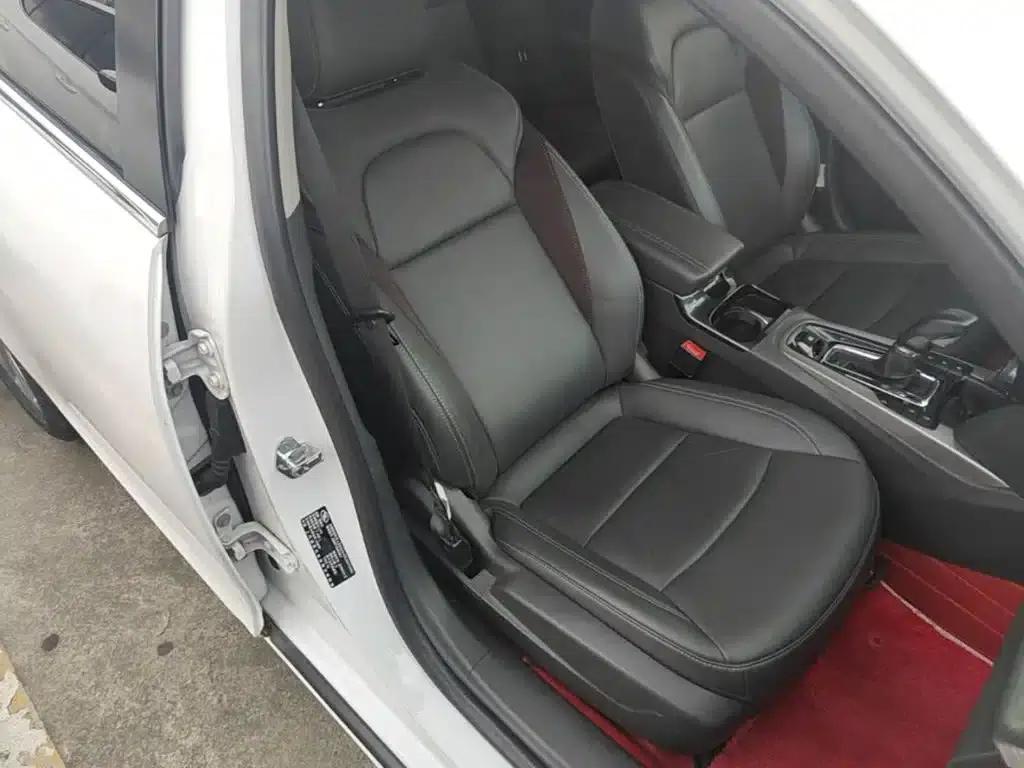 2018 Chevrolet Malibu 530T Automatic Luxury Edition — миниатюра 25
