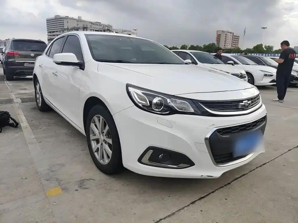 2018 Chevrolet Malibu 530T Automatic Luxury Edition — миниатюра 4