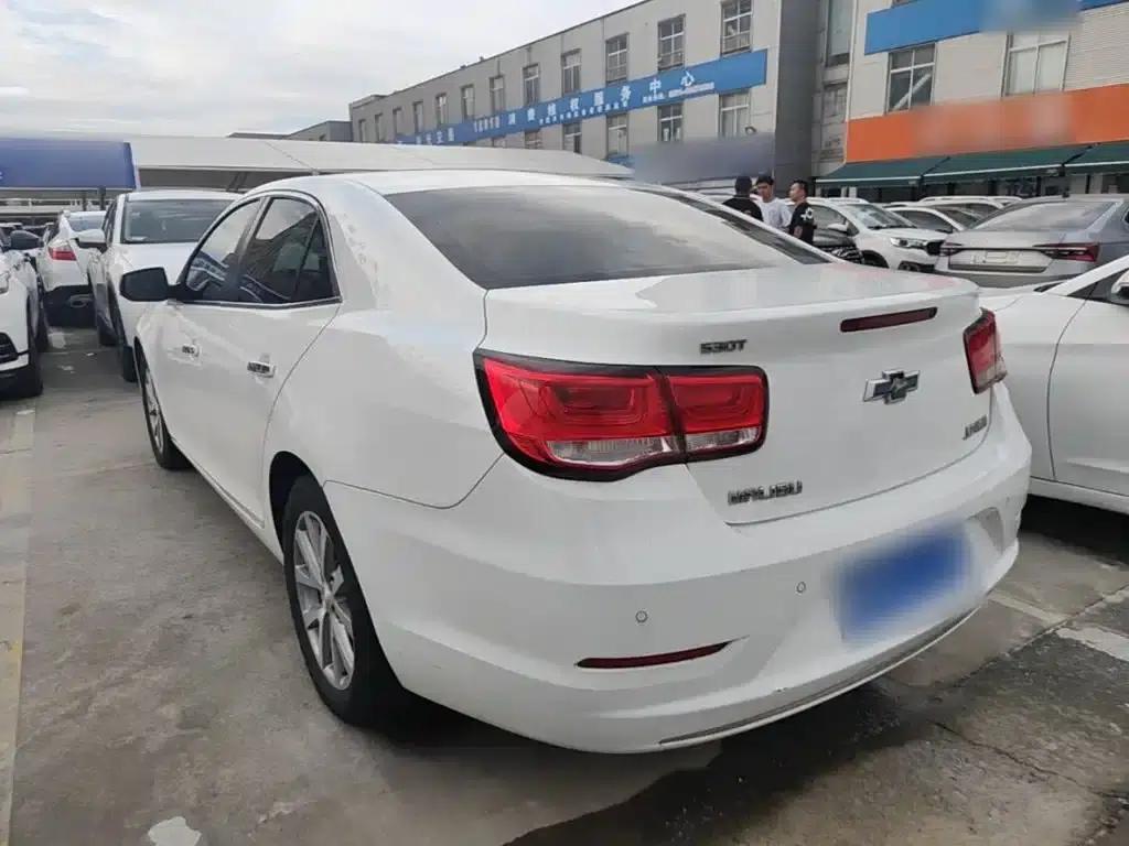 2018 Chevrolet Malibu 530T Automatic Luxury Edition — миниатюра 5