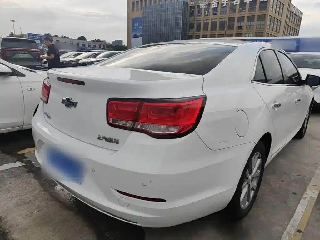 2018 Chevrolet Malibu 530T Automatic Luxury Edition — миниатюра 7