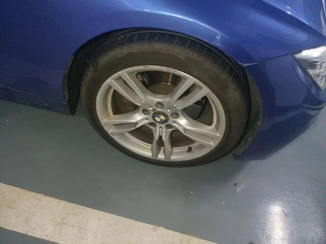 BMW 3 Series 2018 320i M Sport Package — миниатюра 8