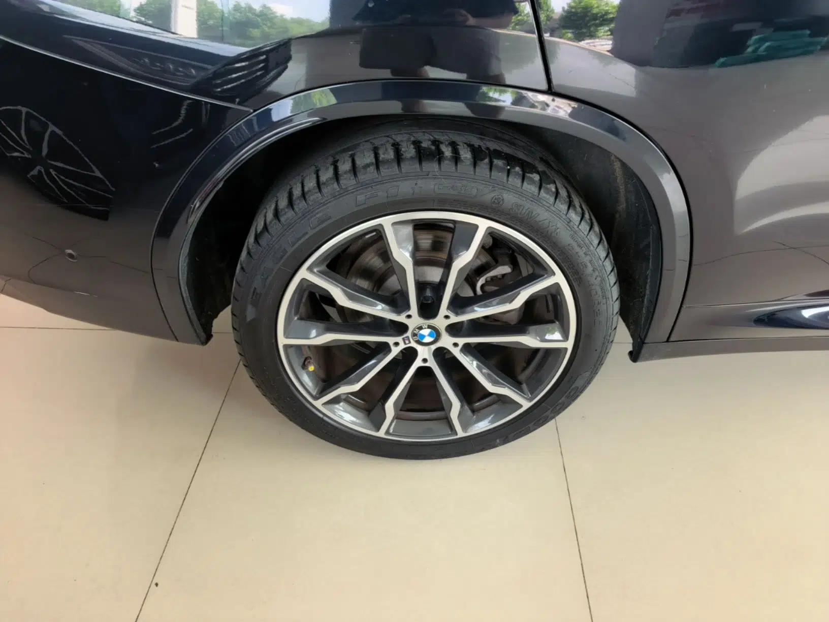 BMW X3 2022 Second Facelift xDrive30i Leading Edition M Night Sky Package — миниатюра 11