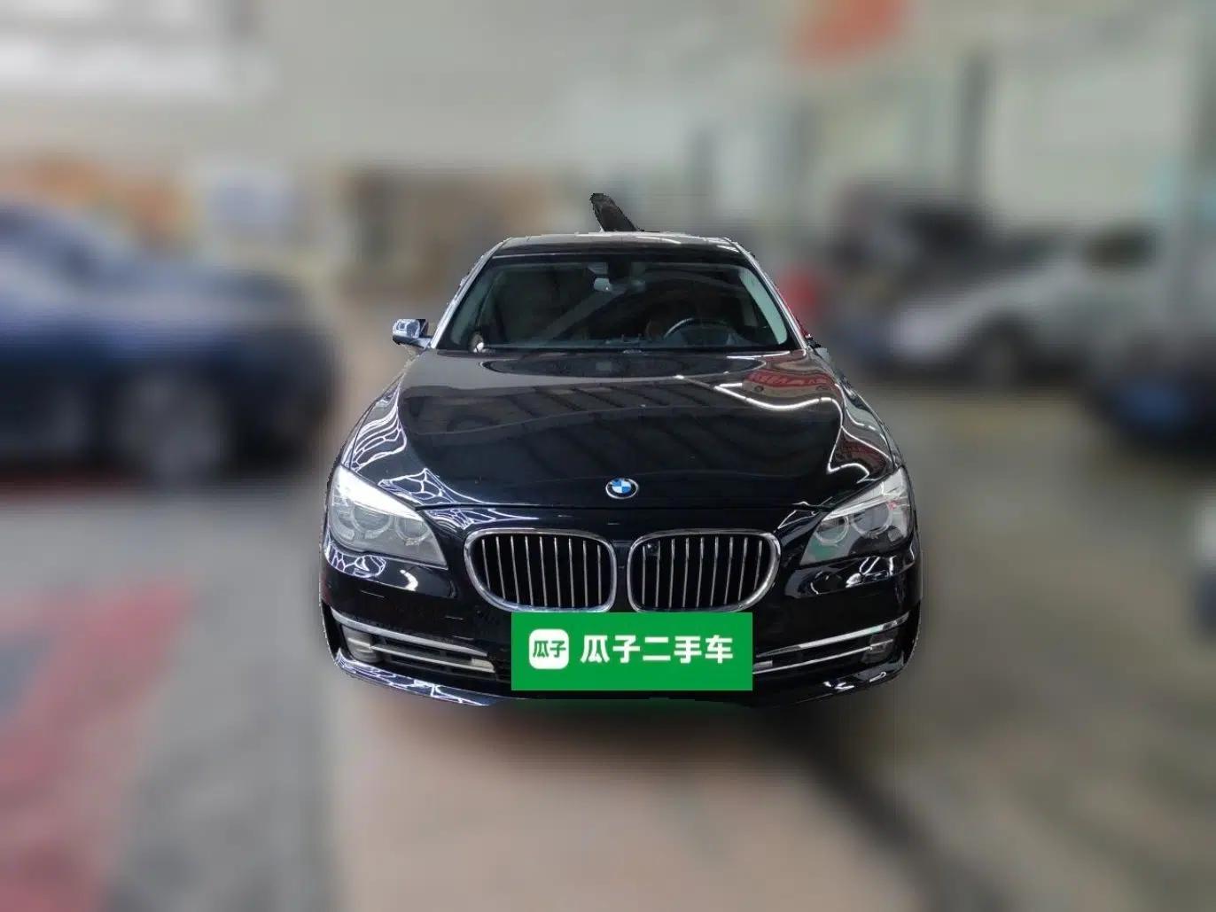 BMW 7 Series 2013 740Li Leading Model — миниатюра 2