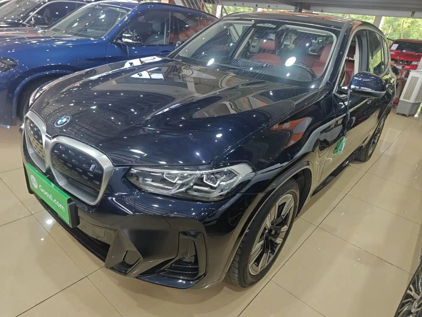 BMW iX3 2023 Leading Model — миниатюра 1