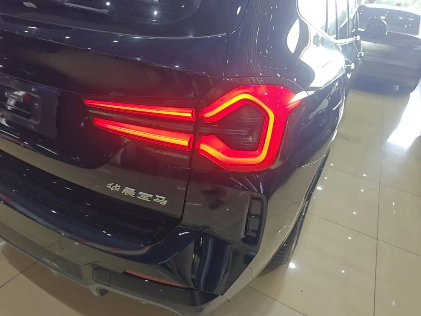 BMW iX3 2023 Leading Model — миниатюра 9